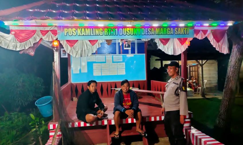Patroli Dialogis, Polisi Sambangi Pos Kamling dan Sampaikan Imbauan Kamtibmas