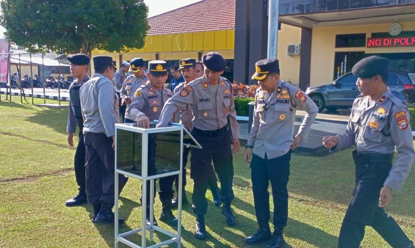 Bekal Akhirat Melalui Sedekah Rutin Setiap Senin di Polres Bengkulu Utara 
