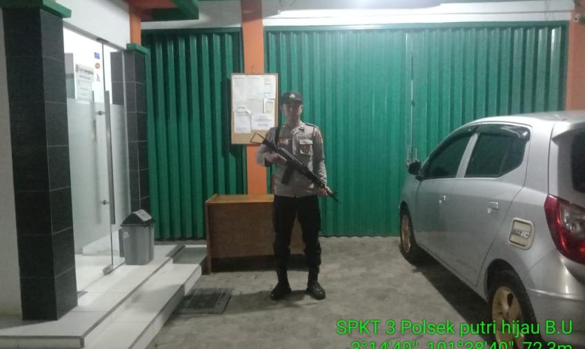  Polsek Putri Hijau Saat Patroli Malam