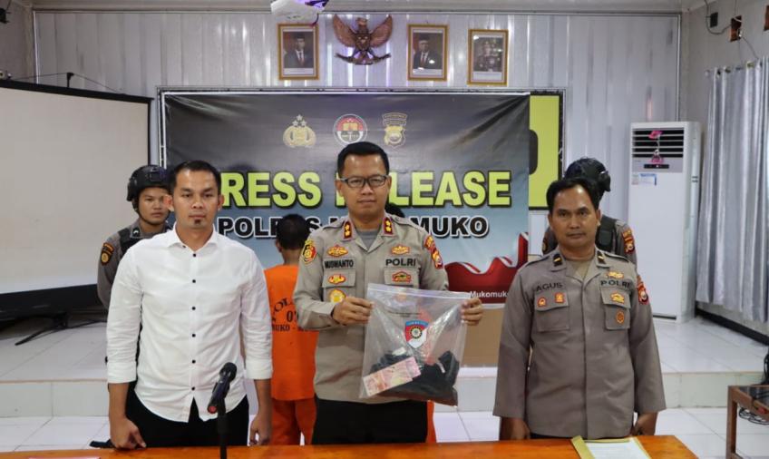 hukum