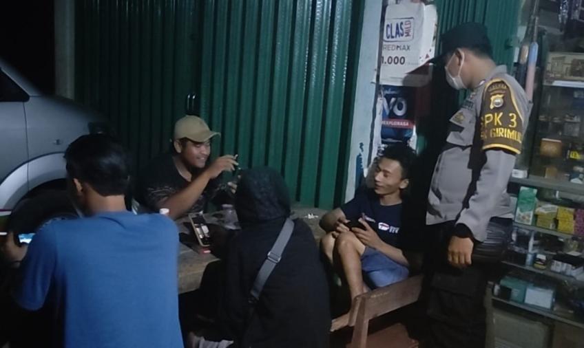 Antisipasi Gangguan Kamtibmas, Polsek Giri Mulya Lakukan Patroli dan Beri Imbauan 