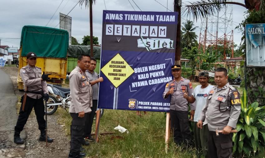 hukum