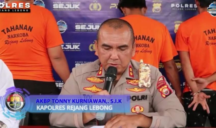 hukum