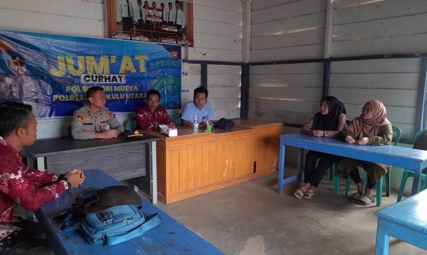 Jumat Curhat, Kapolsek Giri Mulya Sambangi Sekre BPD Desa Tanjung Anom untuk Ciptakan Kamtibmas Selama Bulan Ramadhan