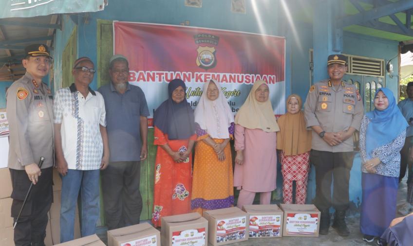 Polda Bengkulu Kembali Salurkan Bantuan Kemanusiaan Bagi Negeri