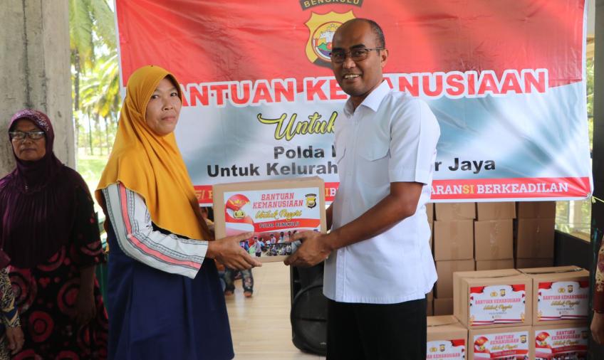 olda Bengkulu Kembali Bagikan Paket Bantuan Kemanusiaan Untuk Negeri