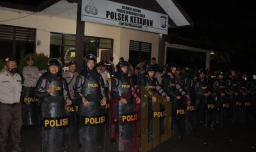 Kapolres Bengkulu Utara Mediasi Warga 2 Desa di Polsek Ketahun