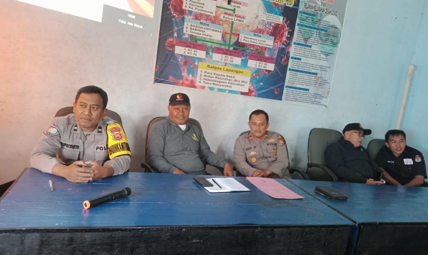 Kapolsek Sindang Kelingi Hadiri Rapat Pleno Rekapitulasi DPHP