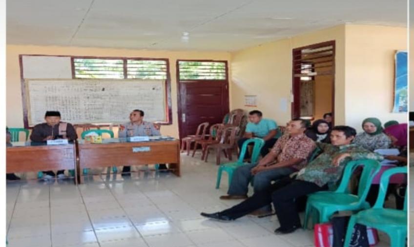Polsek Manna Hadiri Rapat Pleno Terbuka Rekapitulasi DPHP Kecamatan Bunga Mas
