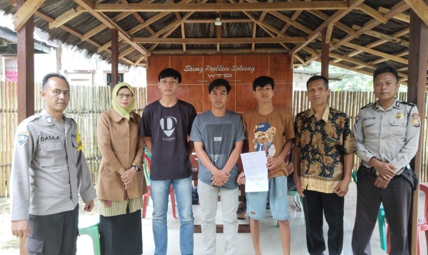 Problem Solving, Polsek Lebong Utara Damaikan Terkait Permasalahan Penggelapan Uang di ATM 