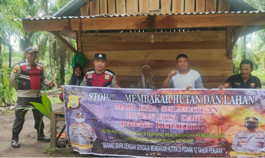 Polsek Lais Melaksanakan Sosialisasi Karhutla