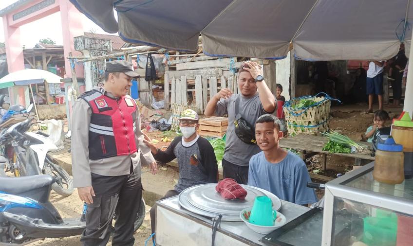 Polsek Kerkap Monitoring Harga Sembako Jelang Lebaran