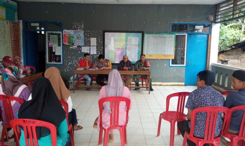 Bhabinkamtibmas Polsek Lebong Atas Hadiri Musdessus Ketahanan Pangan di Desa Tunggang