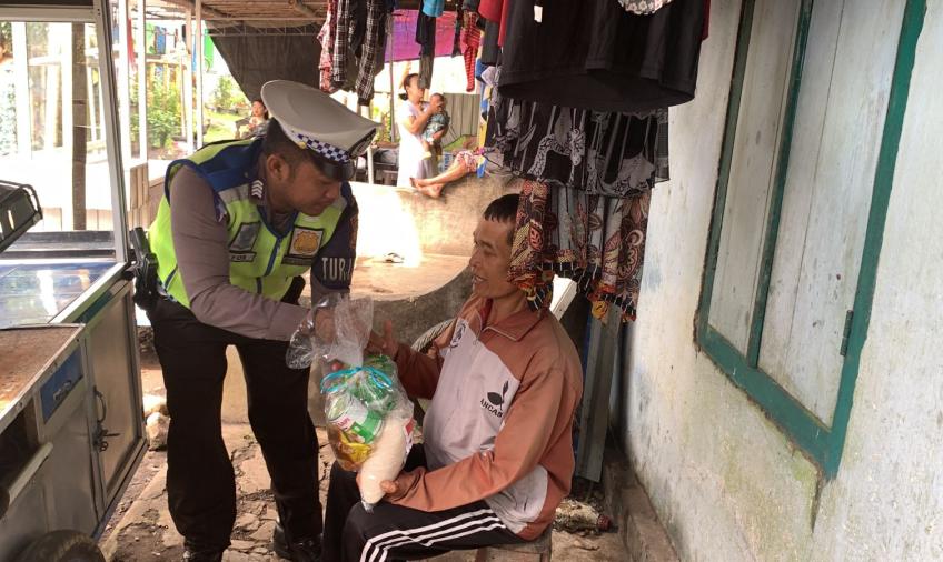 Polres Kepahiang Kembali Salurkan Bantuan Kemanusian Untuk Negeri