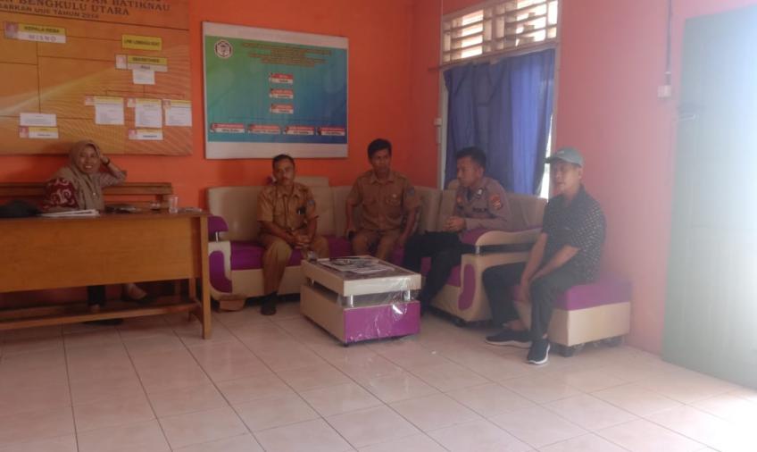 Polsek Batik Nau Soialisasikan Polisi RW 