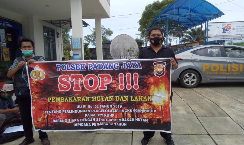 Kanit Reskrim Polsek Padang Jaya Sampaikan Imbauan Karhutla