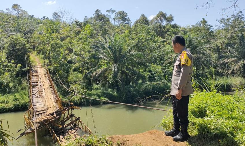 Jembatan Padang Kala Putus, Polsek Lais Cek Lokasi