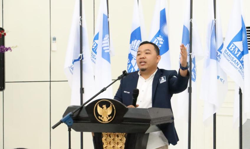 Ketua Komisi I DPRD Provinsi Bengkulu Dempo Xler
