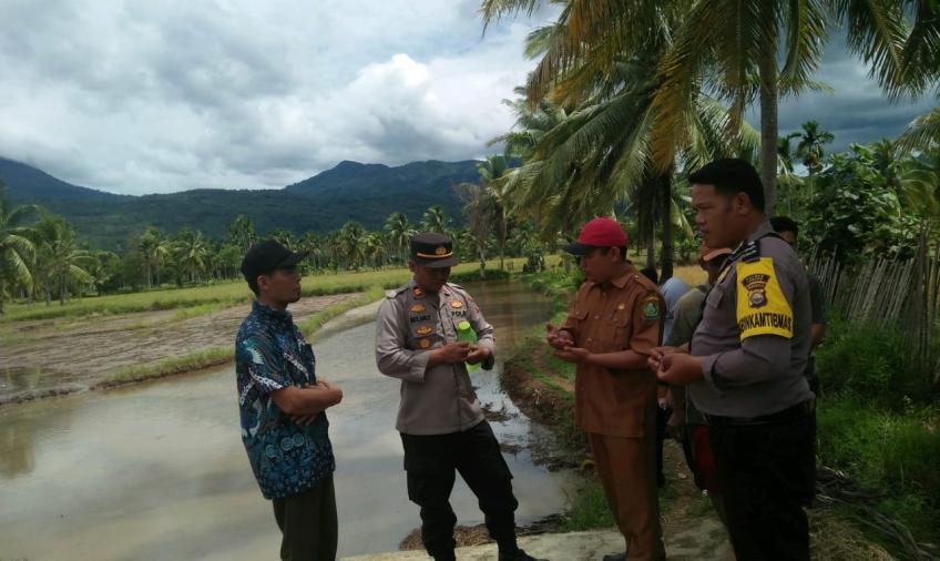 Bhabinkamtibmas Polsek Lebong Selatan Sambang dan Monitoring