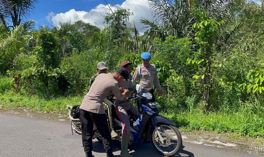 Polsek Sindang Dataran Imbau Warga Terkait Larangan Senjata Tajam