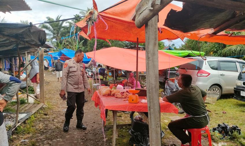 Polsek Lais Monitoring Ketersediaan dan Harga Bahan Pangan Pokok 