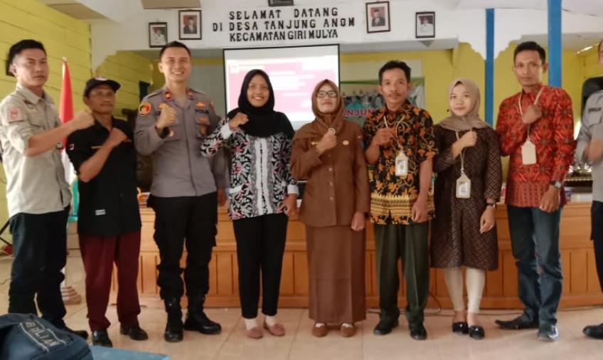 Kapolsek Giri Mulya Hadiri Rapat Pleno DPSHP Pemilu 2024 di Desa Tanjung Anom