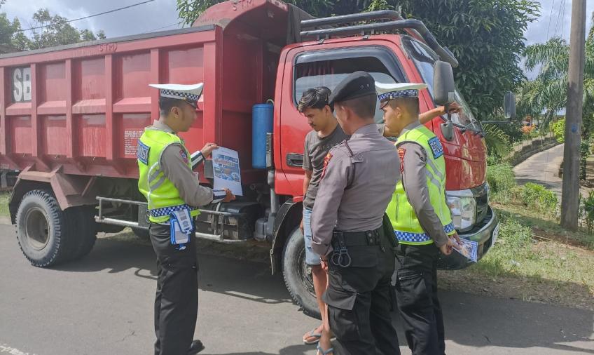 Sat Lantas Polres Bengkulu Utara Mengimbau dan Sosialisai Program Pemutihan 