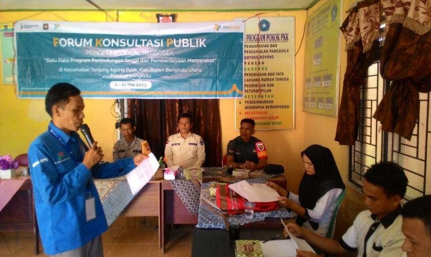 Bhabinkamtibmas Polsek Air Besi Hadiri kegiatan FKP Pendataan Awal Regsosek Desa Dusun Curup