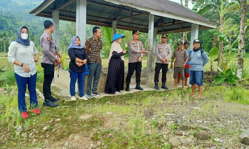 Dukung Ketahanan Pangan, Kapolres Lebong Tinjau Hamparan Sawah MT2 dan Siap  Garap Lahan  