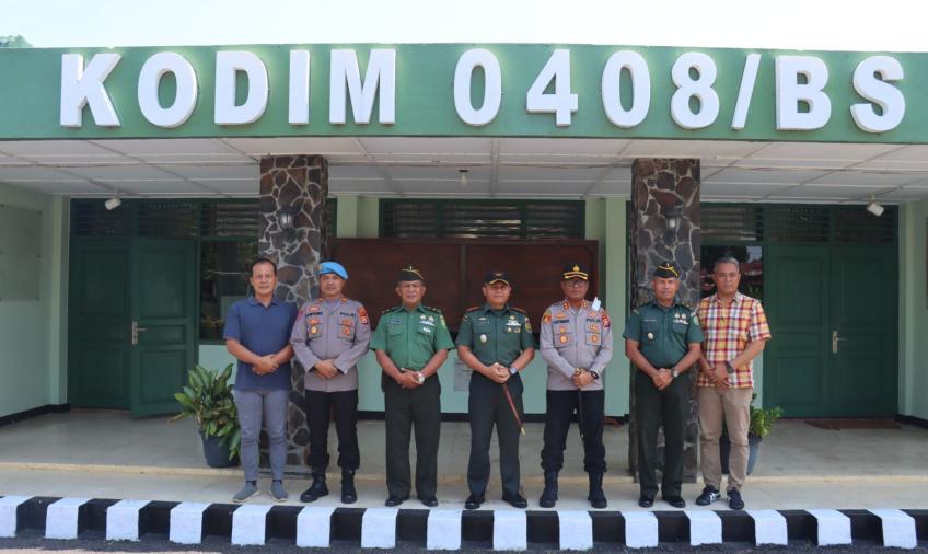 Perkuat Sinergi, Kapolres AKBP Florentus Situngkir Kunjungi Kodim 0408 
