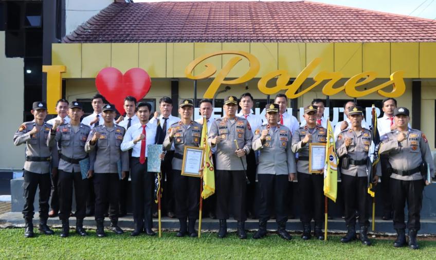 Polsek Giri Mulya Terima Reward Kapolres Bengkulu Utara