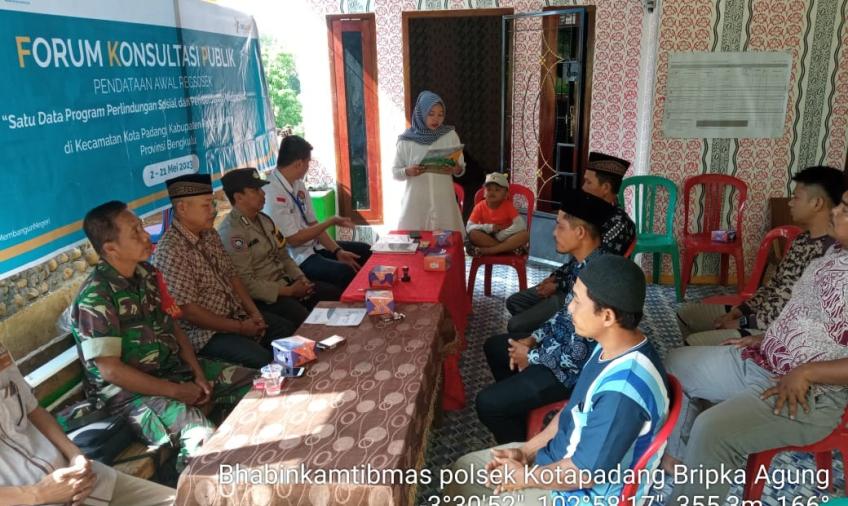 Bhabinkamtibmas Polsek Kotapadang Hadiri Kegiatan FKP Desa Tanjung Gelang