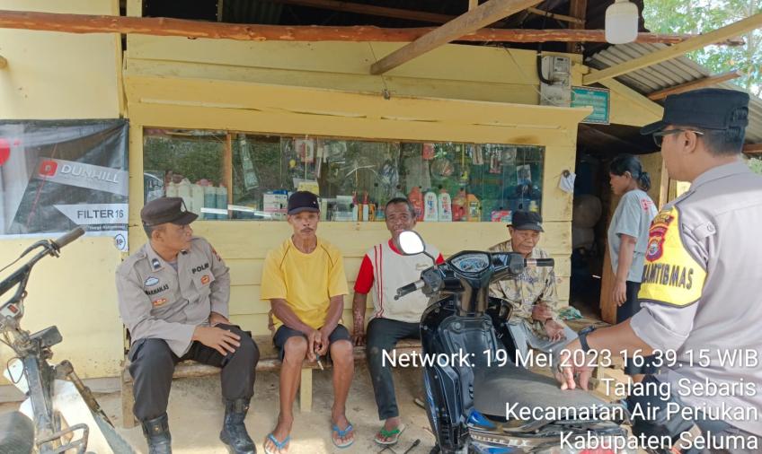 Patroli Sambang dan Patroli KRYD, Polsek Sukaraja Berikan Imbauan Kamtibmas Kepada Warga 