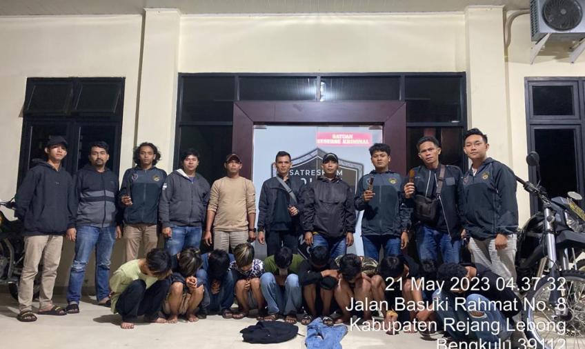 Terlibat Penganiayaan Sebabkan Korban Meninggal Dunia, 10 Terduga Pelaku Diamankan Polisi