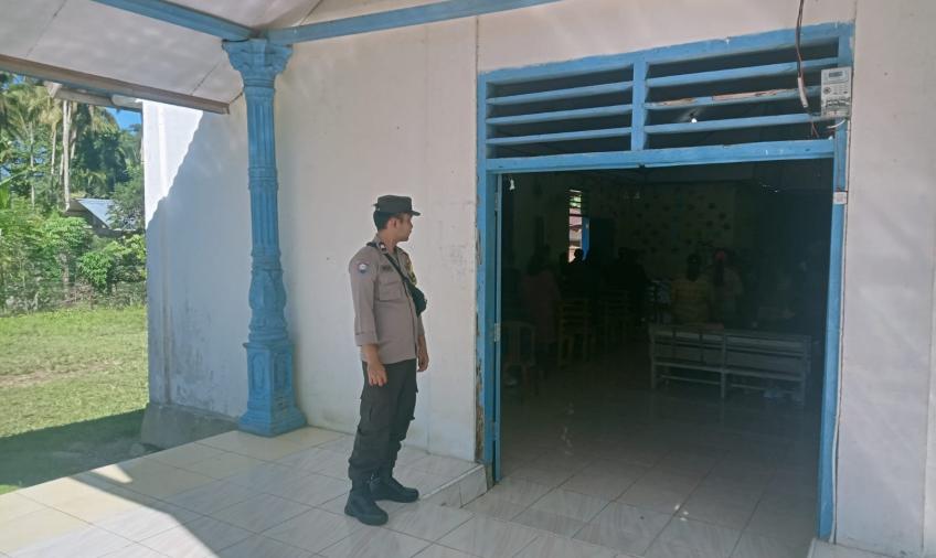Pastikan Ibadah Berjalan Aman, Polres BS Polda Bengkulu Kerahkan Personil Lakukan Pengamanan