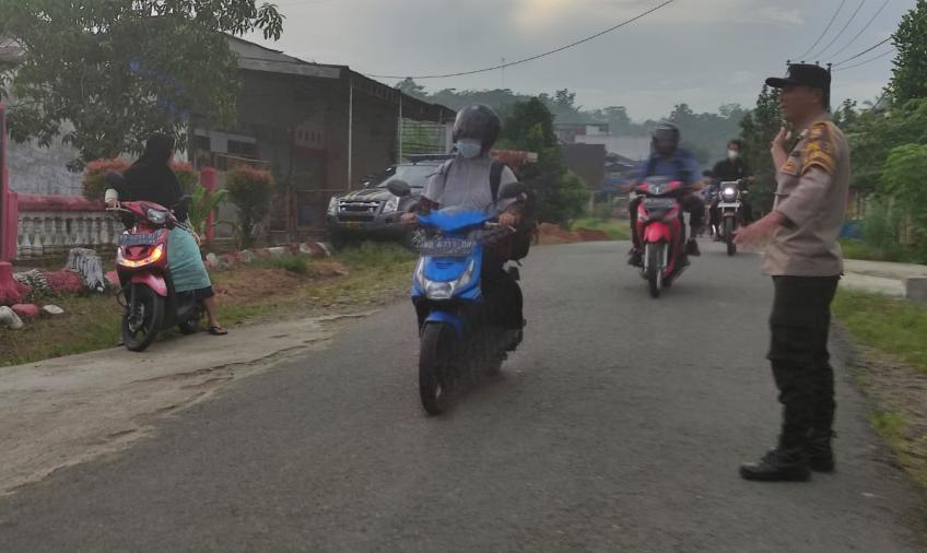 Selalu Hadir Untuk Masyarakat, Polsek Giri Mulya Lakukan Commander Wish 