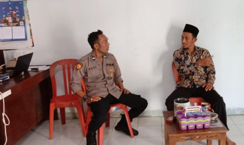 Bangun Sinergitas, Polisi RW Lakukan Koordinasi dan Perkenalan di Desa