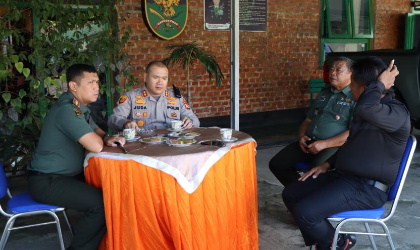 Sinergi Pelihara Kamtibmas, Kapolres RL Kunjungi Dandim dan Danyon