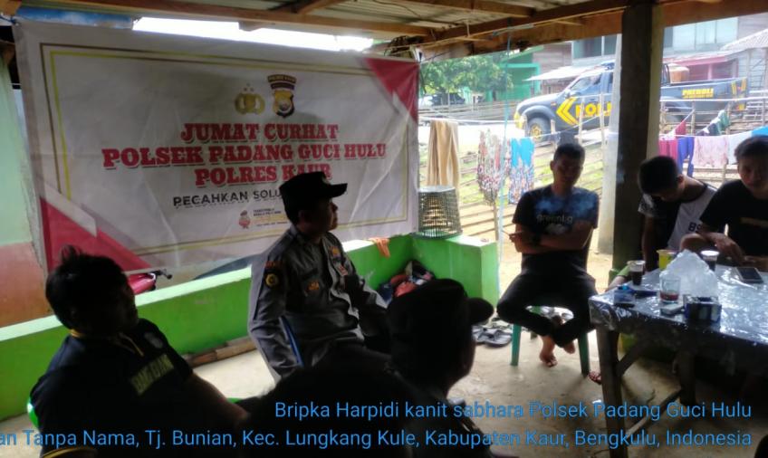 Polsek Padang Guci Hulu Gelar Jumat Curhat di Desa Tanjung Bunian
