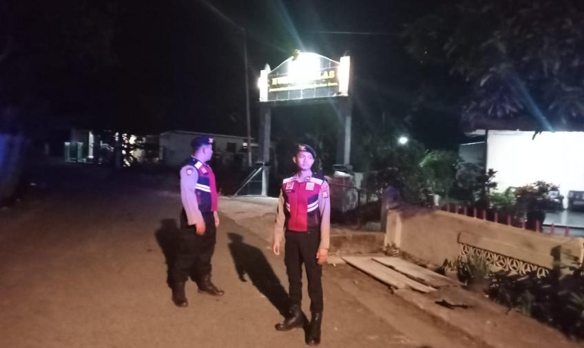 Antisipasi Gangguan Kamtibmas, Sat Sampta Polres BS Patroli Blue Light