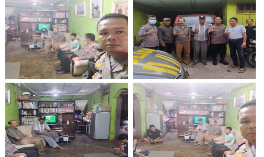 Polisi RW Polsek Gading Cempaka Damaikan Warga Bertengkar