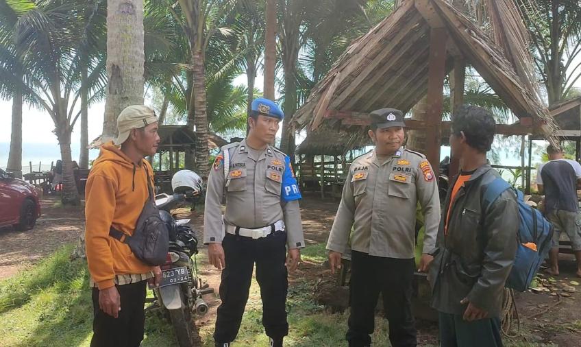 Hari libur, Personel Polsek Air Besi Laksanakan Patroli ke Objek Wisata