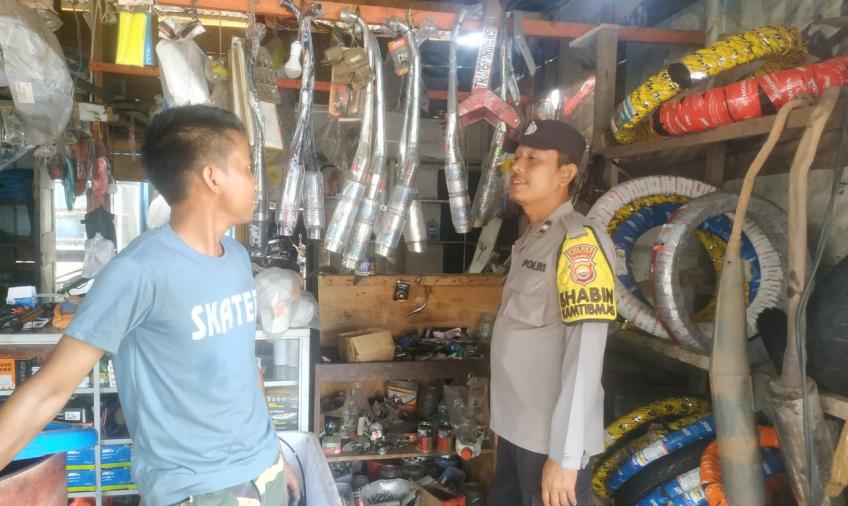  Sambangi Pemilik Bengkel, Bhabinkamtibmas Polsek Putri Hijau Berikan Imbaun Kamtibmas  