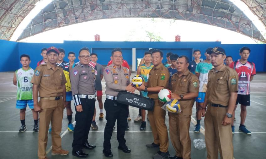 Kasat Lantas Polres Lebong Hadiri Seleksi Pemain Bola Voli oleh PBVSI Lebong