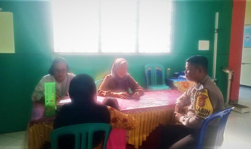Bhabinkamtibmas Polsek Enggano, Sambang Pelayanan Kesehatan Puskesmas Enggano