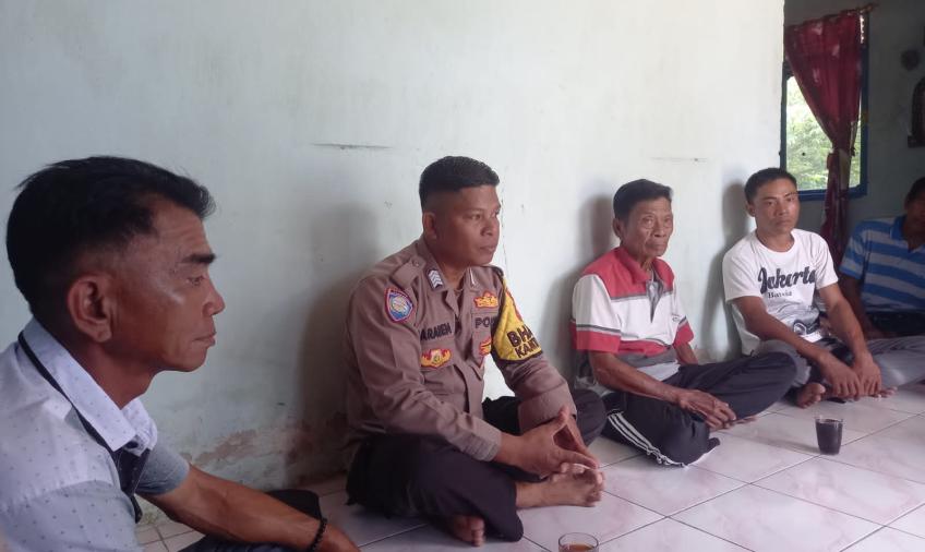 Jumat Curhat, Polsek Enggano Silaturahmi dan Sambang Warga Binaan