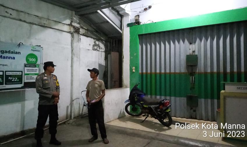 Patroli, Polsek Kota Manna Sambangi Security Kantor Pegadaian Manna