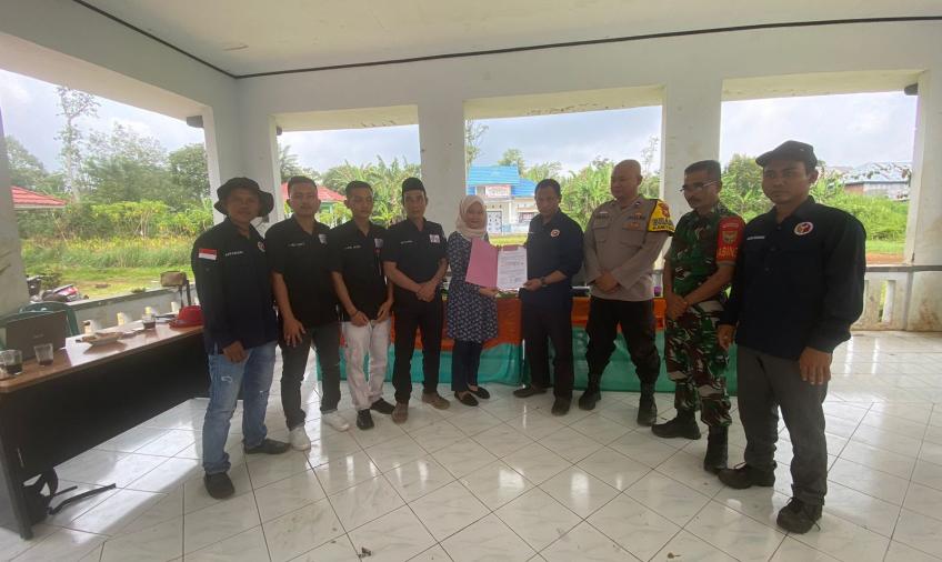 Dukung Suksesnya Tahapan Pemilu, Bhabinkamtibmas Polsek PUT Hadiri Rapat Pleno DPSHP 