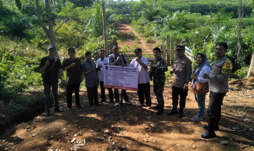 Awasi Dana Desa, Kapolsek Lais Hadiri Penetapan Titik Nol Pembangunan