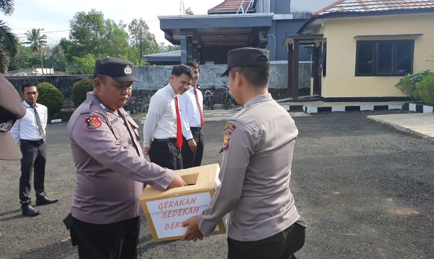 Polsek Giri Mulya Melaksankan Gerakan Sedekah Bersama Setiap Hari Senin